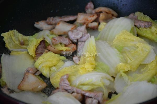 娃娃菜炒肉的做法图解6