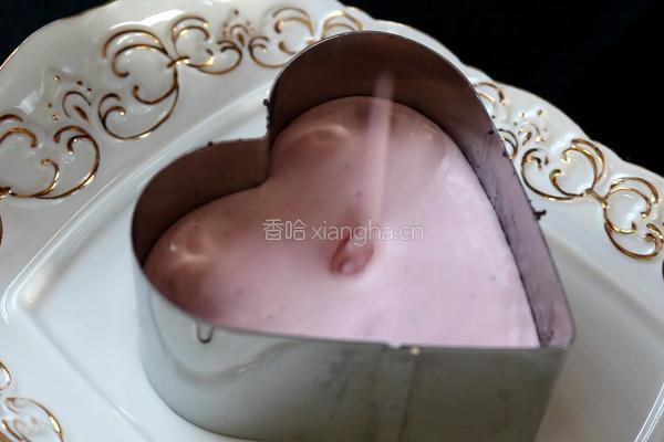 心形草莓慕斯的做法图解11