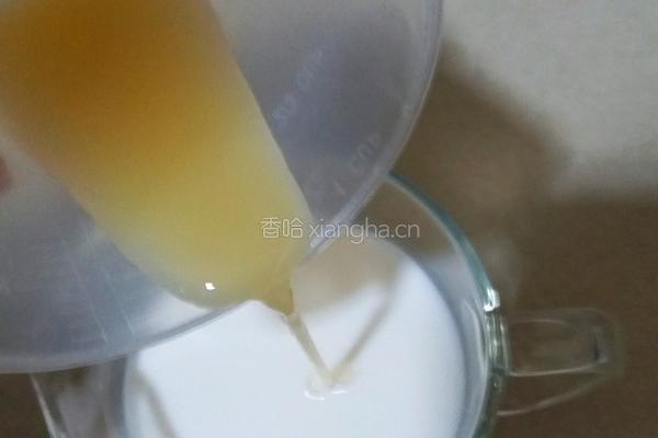 椰香红丝绒可可蛋糕的做法图解2