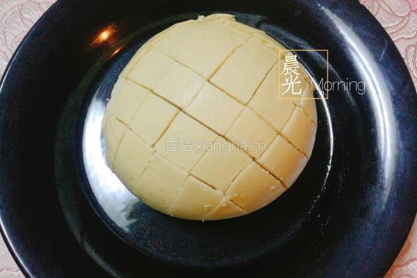 芝士烤菠萝式馒头的做法图解1