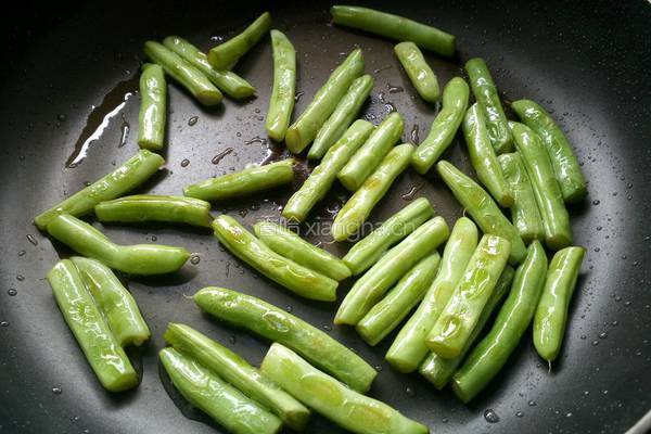 豆角土豆炖排骨的做法图解9