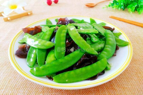 荷兰豆炒木耳的做法图解13