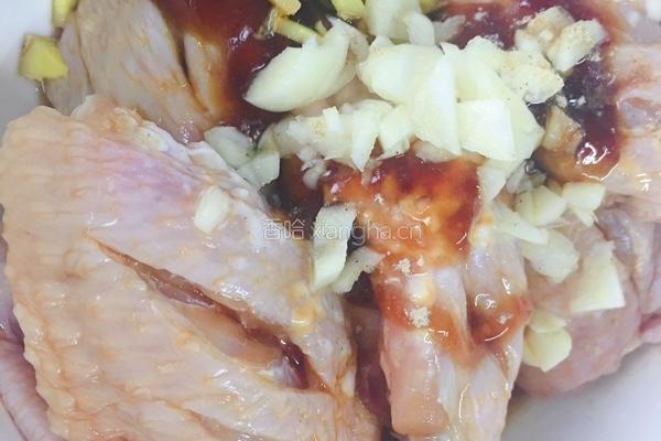 金针菇蒸鸡翅的做法图解2