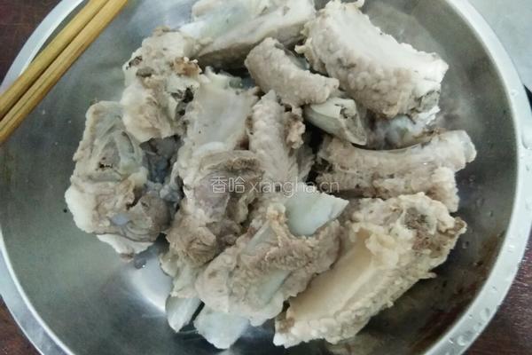 山药排骨肉的做法图解3