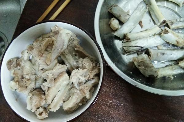 山药排骨肉的做法图解4