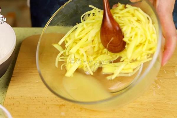 韩式土豆饼的做法图解5