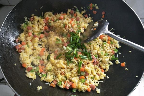 黄金杂蔬炒饭的做法图解11