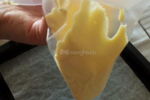 蛋黄溶豆的做法图解5