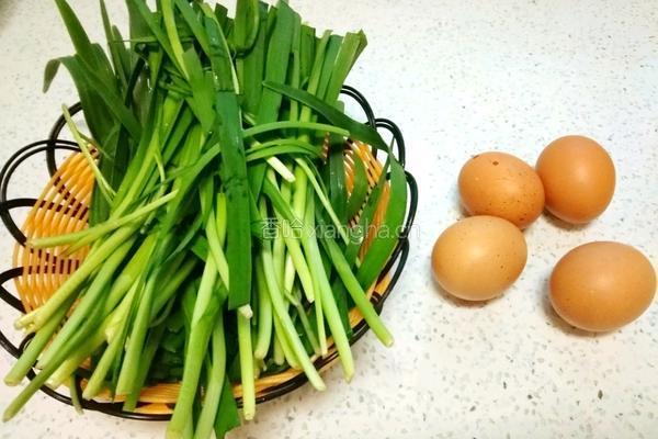 韭菜炒鸡蛋的做法图解1