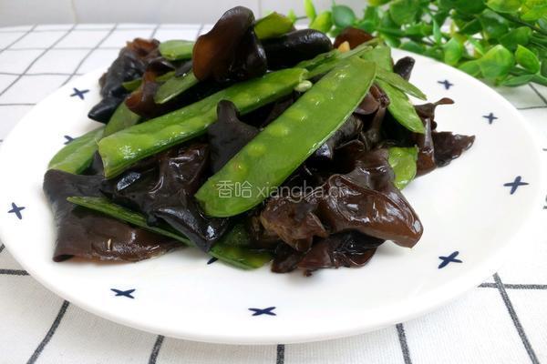 荷兰豆炒黑木耳的做法图解7