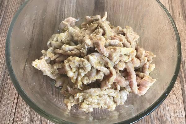 菠菜梗炒肉的做法图解7