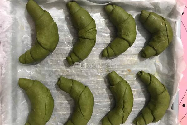 菠菜牛角包的做法图解13