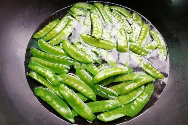 荷兰豆炒鸡胸肉的做法图解5