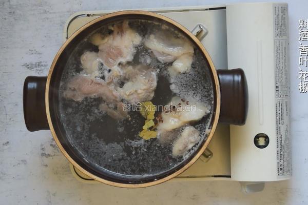 白菜羊肉粉丝煲的做法图解5