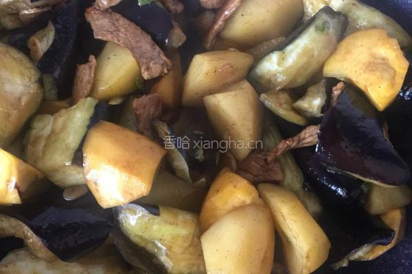 茄子炖土豆的做法图解10
