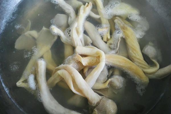 五香鸭板肠的做法图解6