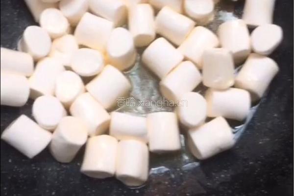 牛扎糖的做法图解2