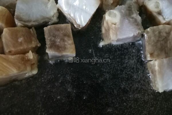 咸鱼蒸千张卷的做法图解4