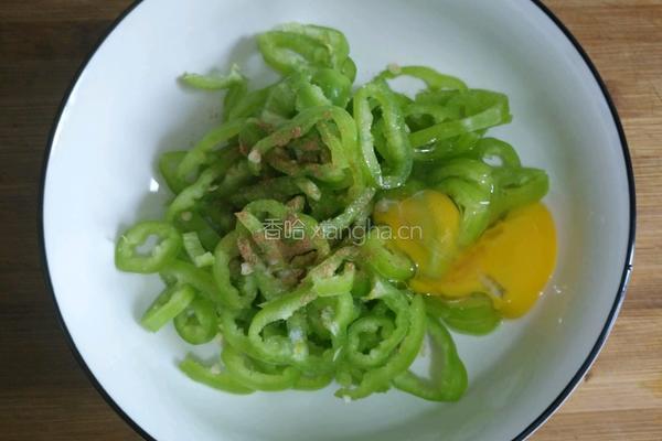 鸡蛋面煎青椒的做法图解3