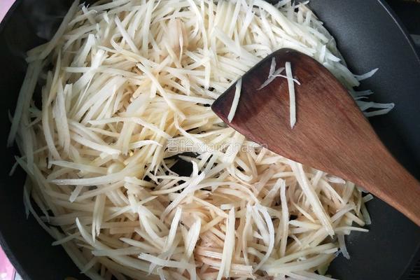 酸辣土豆丝的做法图解7