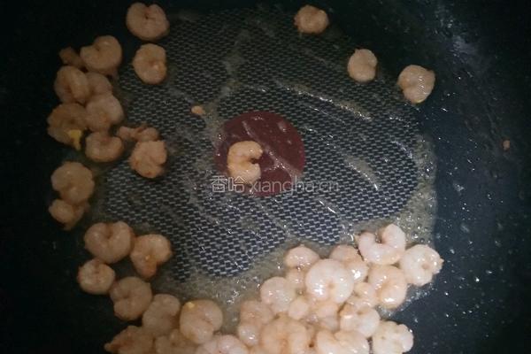 虾仁炒饭的做法图解4