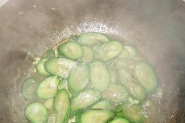 丝瓜炒鸡蛋的做法图解7
