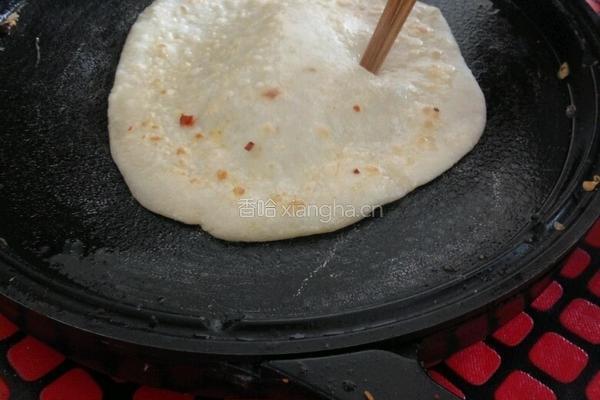 鸡蛋灌饼的做法图解1
