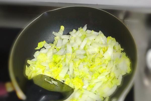 娃娃香肠菜的做法图解3
