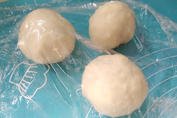 花型豆沙面包的做法图解5