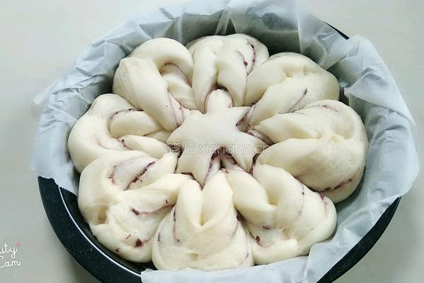 花型豆沙面包的做法图解17