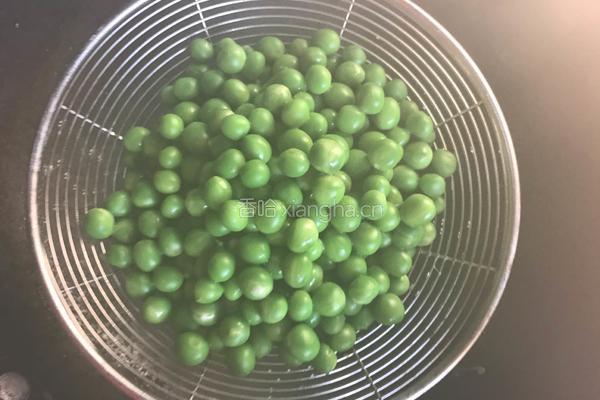 豌豆饼的做法图解2