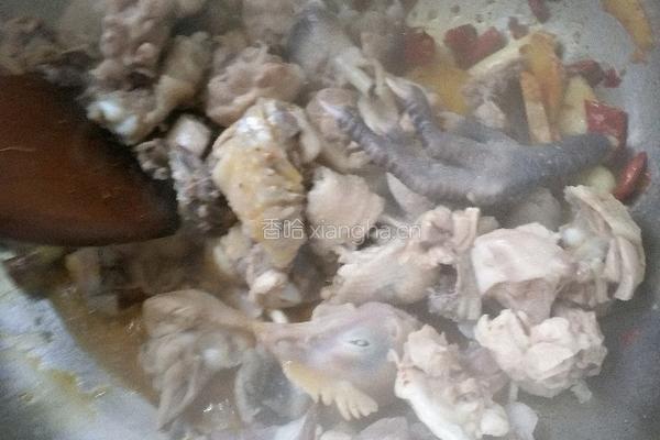 地锅鸡的做法图解5