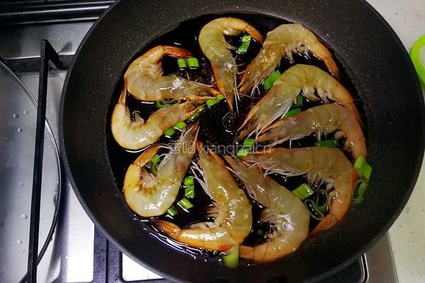 油焖大虾的做法图解2
