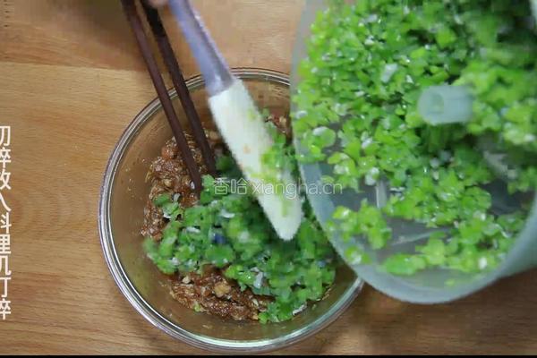 豆角肉末包子的做法图解6