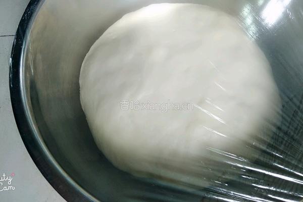 豆沙面包圈的做法图解3