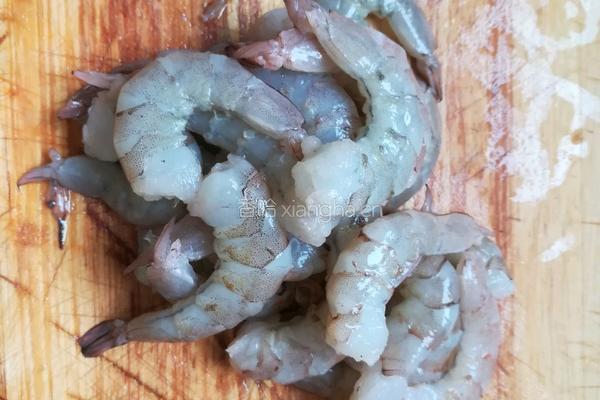 茄汁烹鲜虾的做法图解3