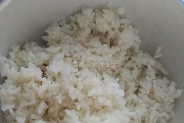 麻辣锅巴的做法图解1