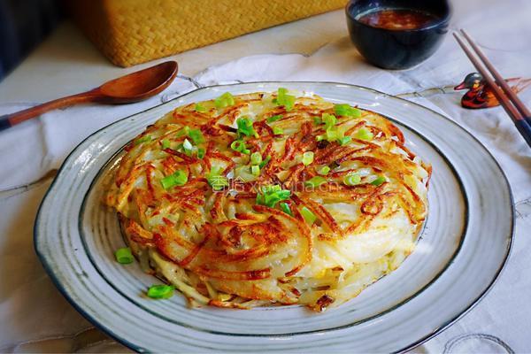 葱香土豆丝饼的做法图解9