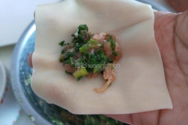荠菜猪肉馄饨的做法图解8
