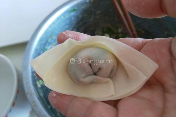 荠菜猪肉馄饨的做法图解10