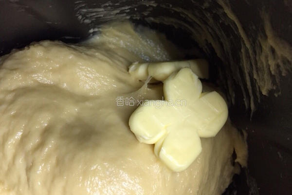沙拉彩色肉松面包的做法图解4