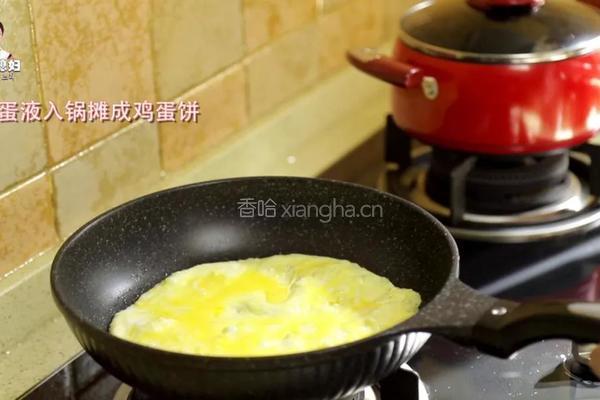 金枪鱼紫菜卷饭的做法图解3