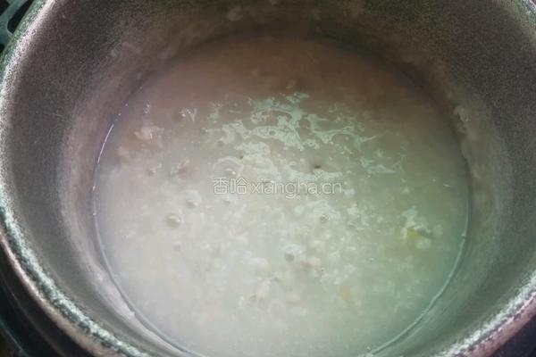 眉豆薏米排骨粥的做法图解8