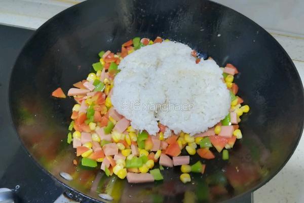 菠萝炒饭的做法图解8