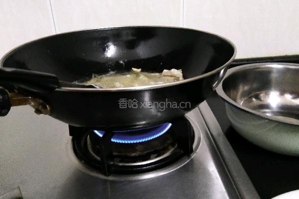炸泥鳅的做法图解6