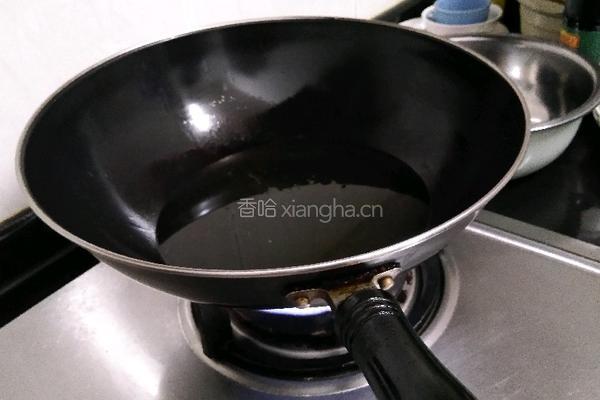 红烧泥鳅的做法图解1