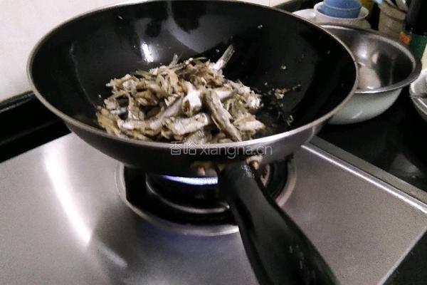红烧泥鳅的做法图解5