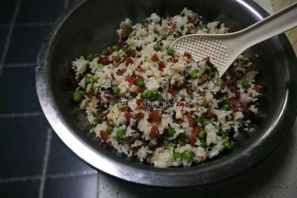 香肠豌豆海苔饭卷的做法图解7