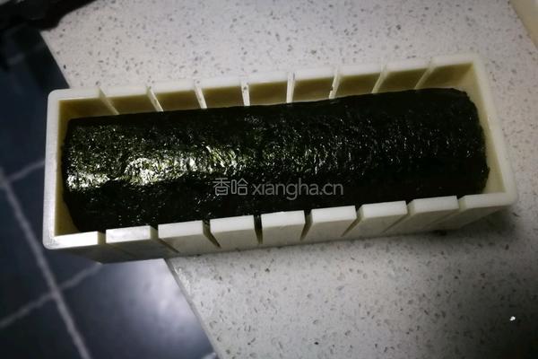 香肠豌豆海苔饭卷的做法图解12
