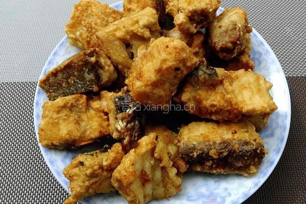 香辣鱼块的做法图解11